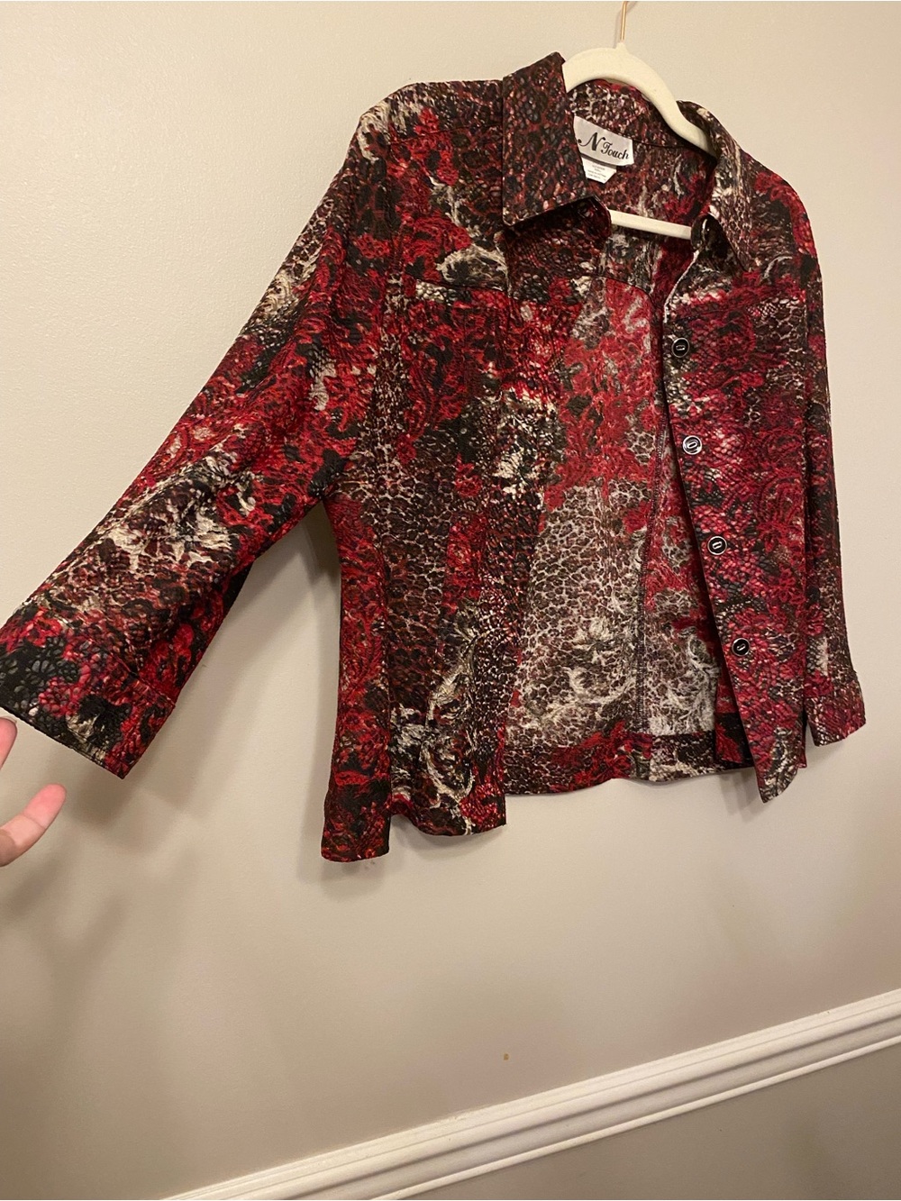 N Touch Red Patterned Button-Down Blouse